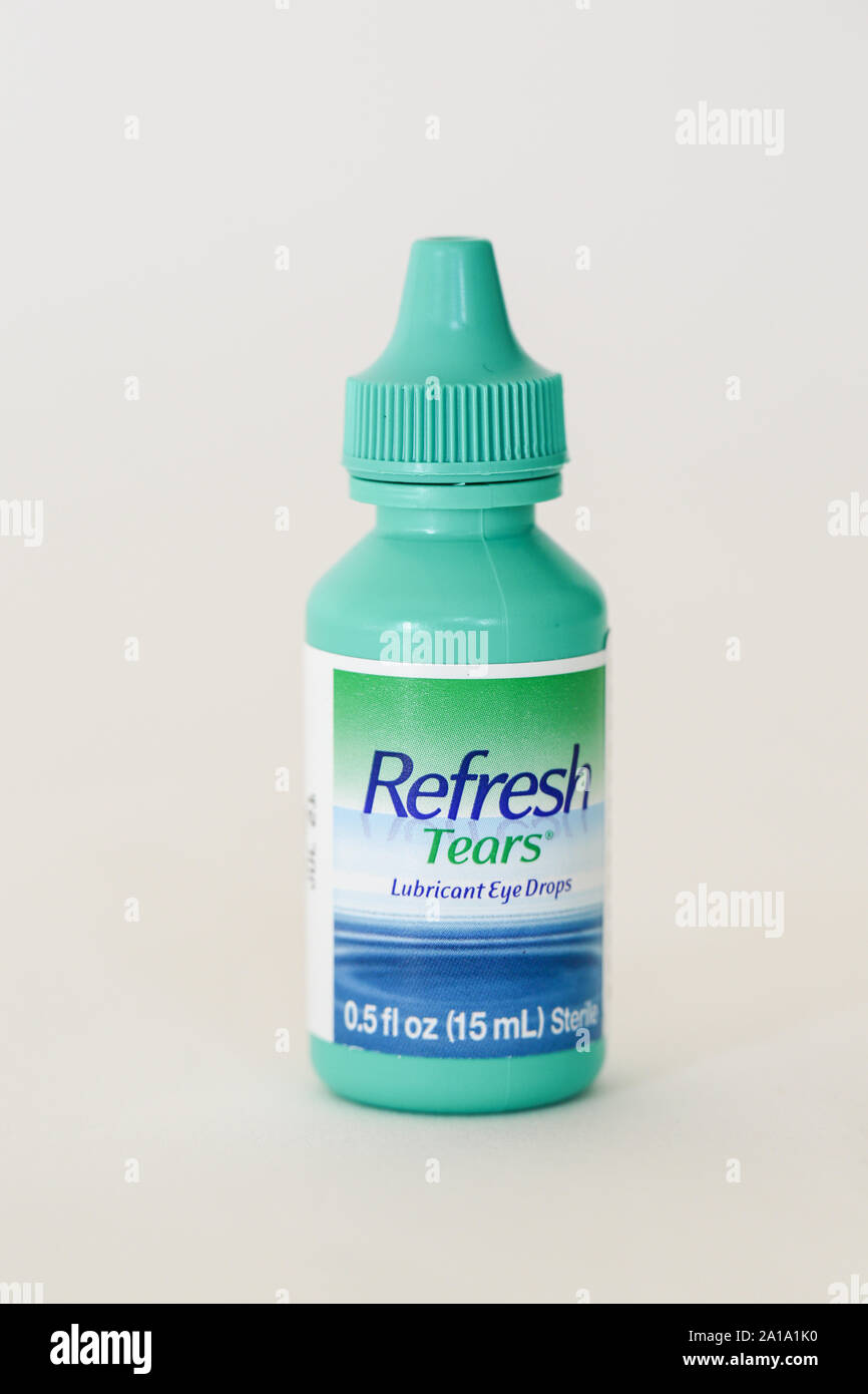 La Princeton New Jersey le 24 septembre 2019:REFRESH TEARS de réhydratation sur fond blanc - Image Banque D'Images