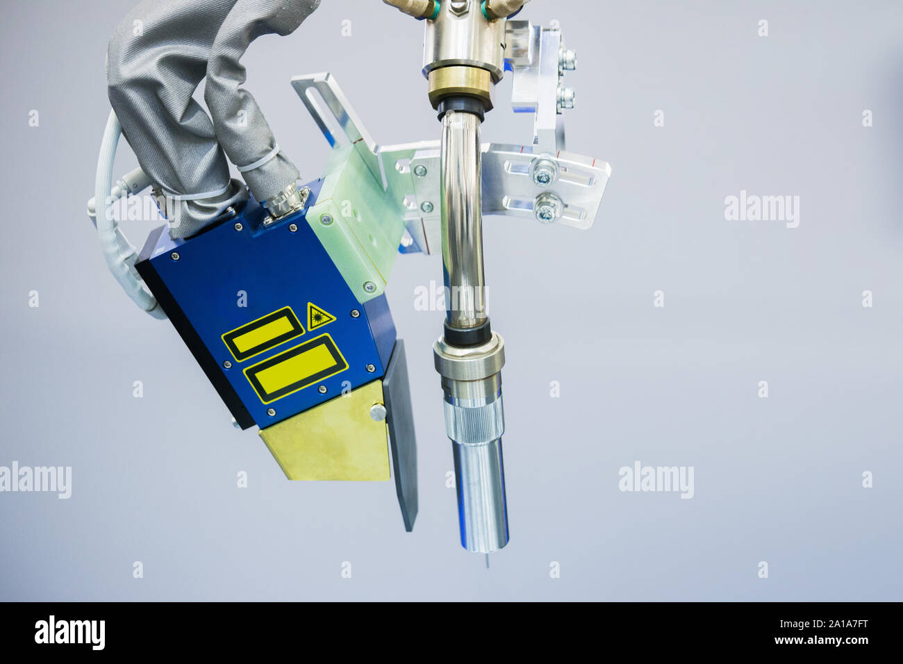 Robot de Soudage automatique dans une usine moderne à l'opération. Banque D'Images