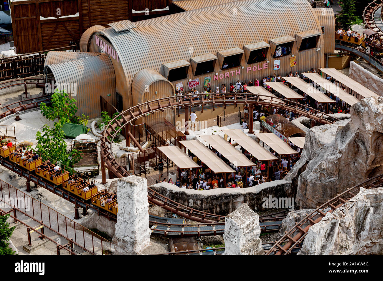 Castelnuovo del Garda, Italie - 13 août 2019 : Colorado Bateau. Le parc à thème Gardaland à Castelnuovo del Garda, Vérone, Italie Banque D'Images