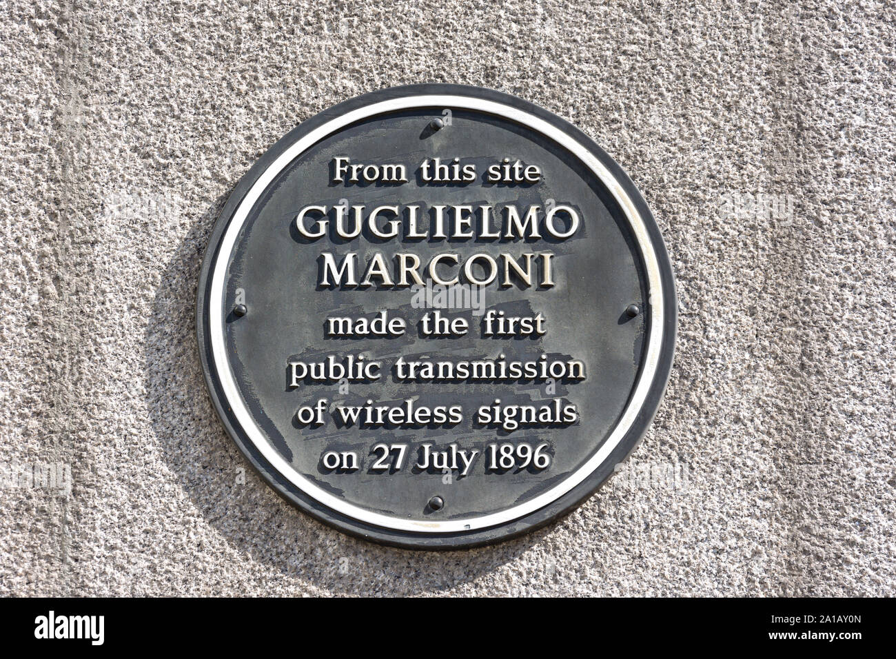 Marconi plaque sur BT Centre Building, Newgate Street, Ludgate Hill, City of London, Greater London, Angleterre, Royaume-Uni Banque D'Images