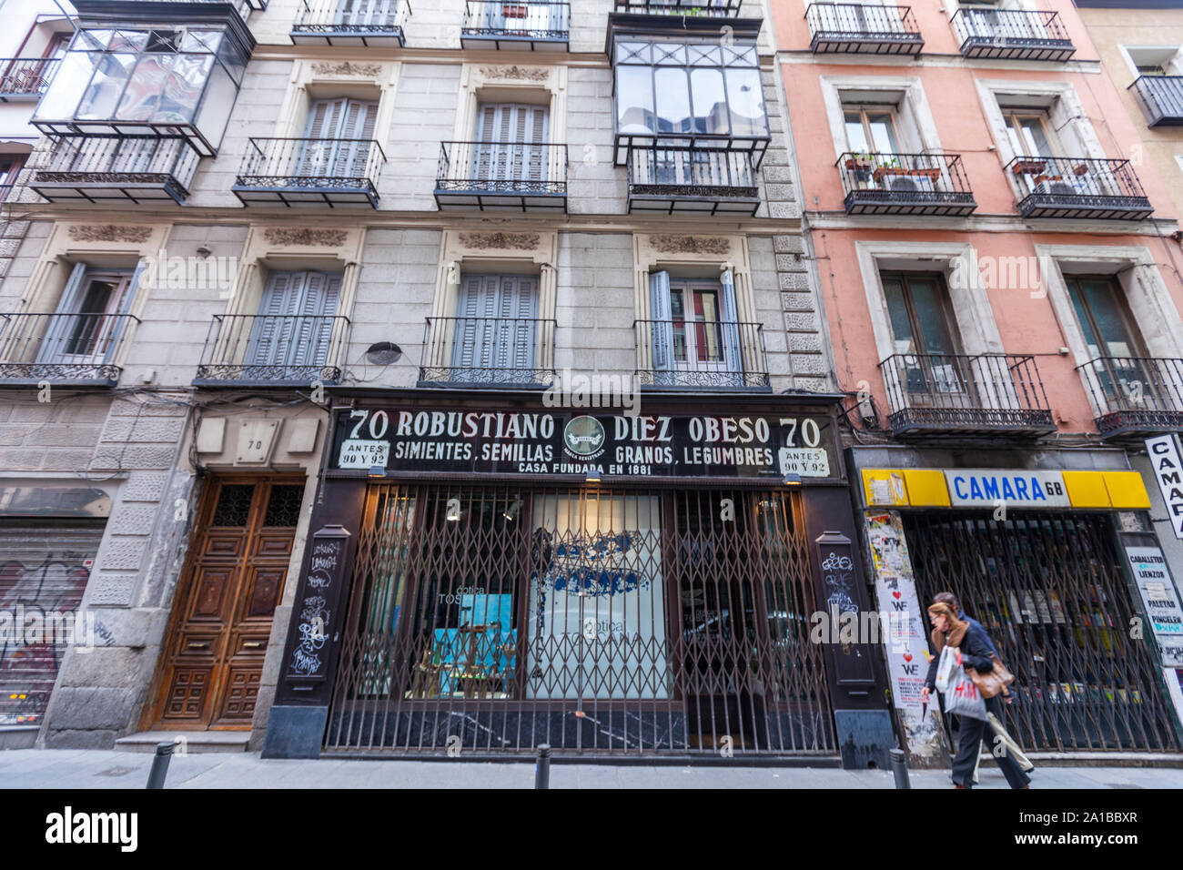 Robustiano Diez Obeso vieilles semences et shop en zone piétonne calle Fuencarral, Madrid, Espagne Banque D'Images