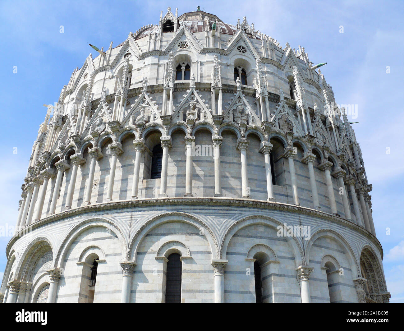 Battistero, Piazza dei Miracoli (Place des Miracles, la Piazza del Duomo, la place de la Cathédrale, Pise, Toscane, Toscane, Italie, Europe, Site du patrimoine mondial Banque D'Images