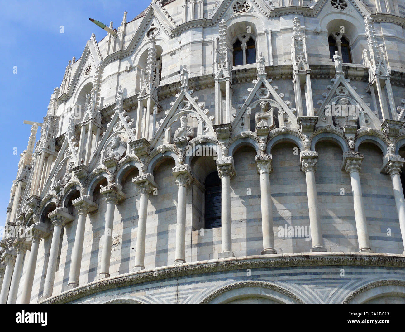 Battistero, Piazza dei Miracoli (Place des Miracles, la Piazza del Duomo, la place de la Cathédrale, Pise, Toscane, Toscane, Italie, Europe, Site du patrimoine mondial Banque D'Images