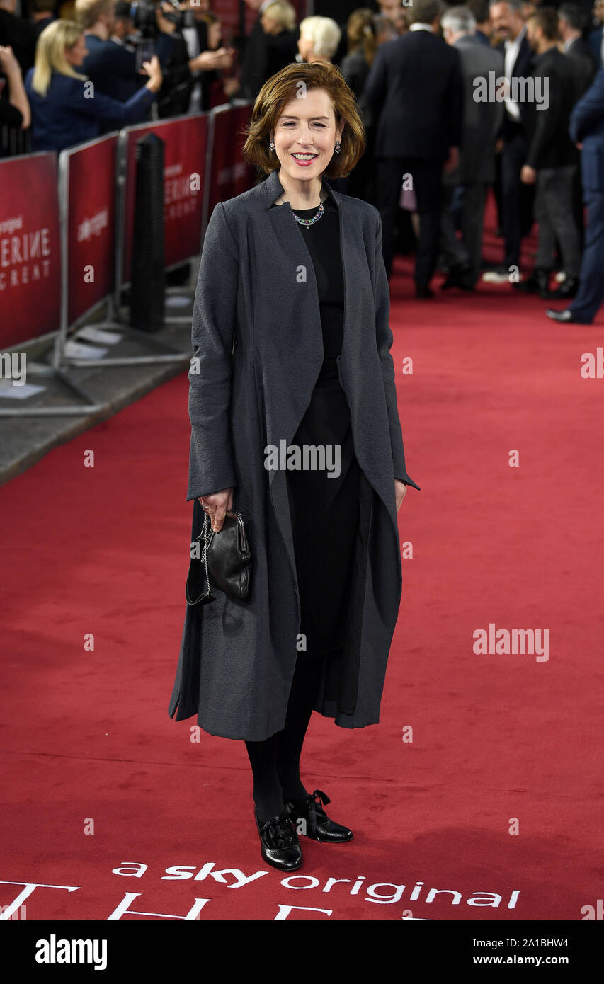 Gina McKee participant à la Catherine la Grande le dépistage à Curzon Mayfair, Londres, Théâtre. Banque D'Images