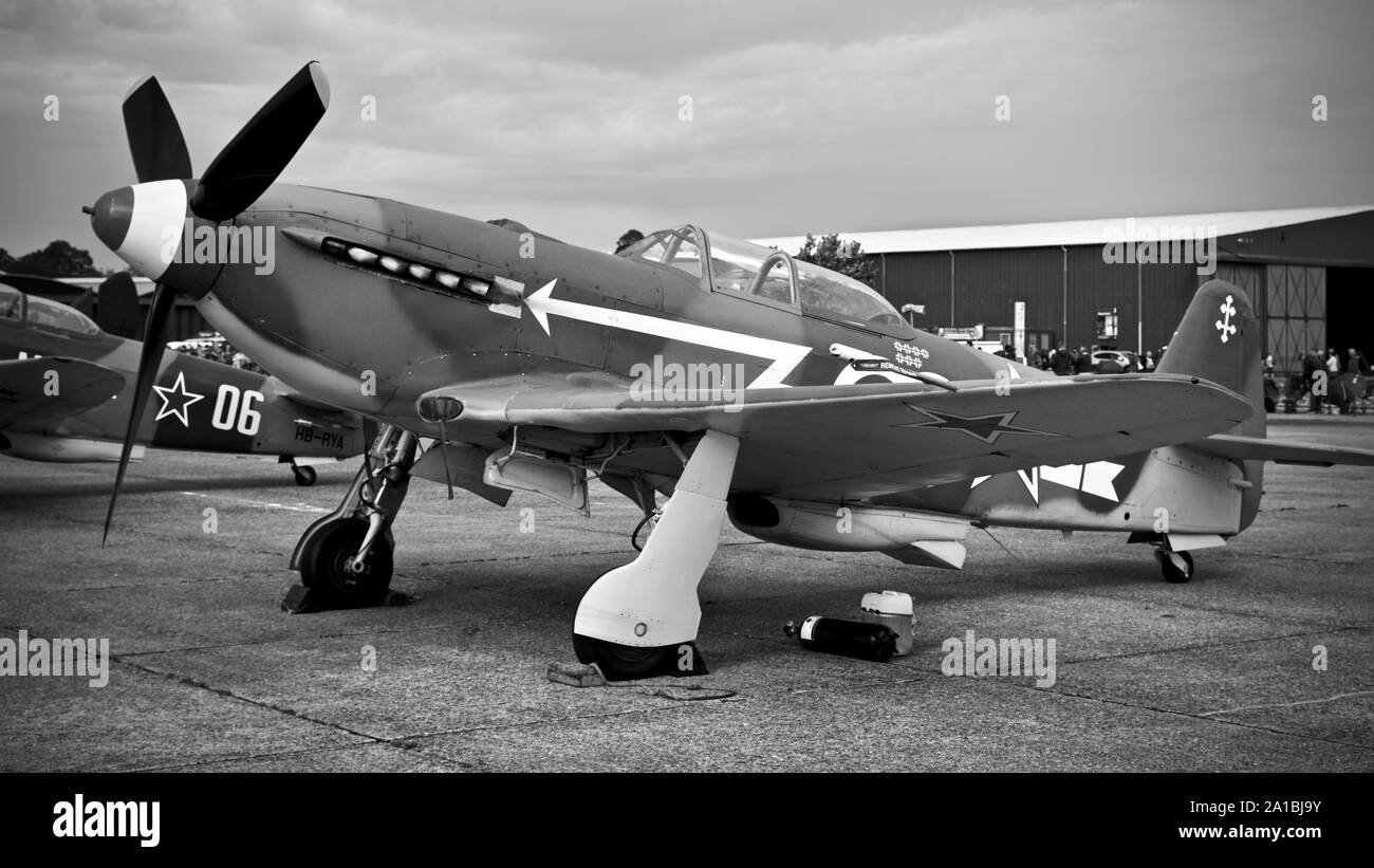 Yakovlev Yak-3UA sur la piste à la bataille d'Angleterre de l'aéronautique à l'IWM, Duxford sur le 22 septembre 2019 Banque D'Images
