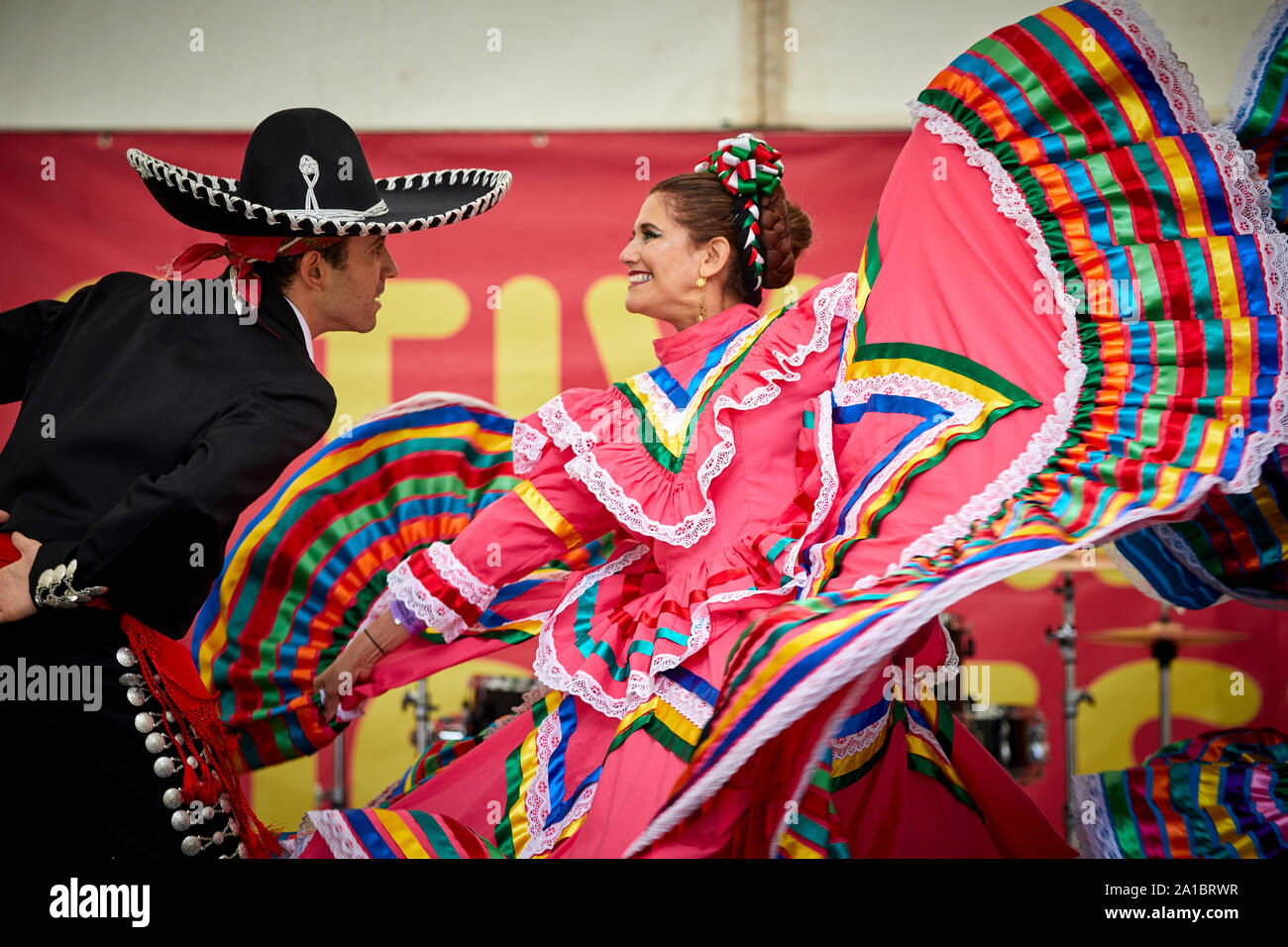 Festival de Manchester en Platt Fields Park danseurs traditionnels mexicains Banque D'Images