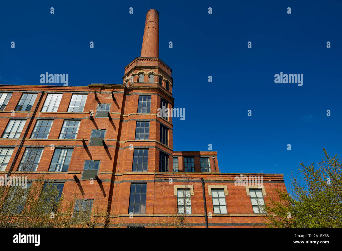 Tameside Cavendish Mill* Grade II énumérés ex filature de coton à Ashton-under-Lyne maintenant appartements sur Canal Ashton Banque D'Images