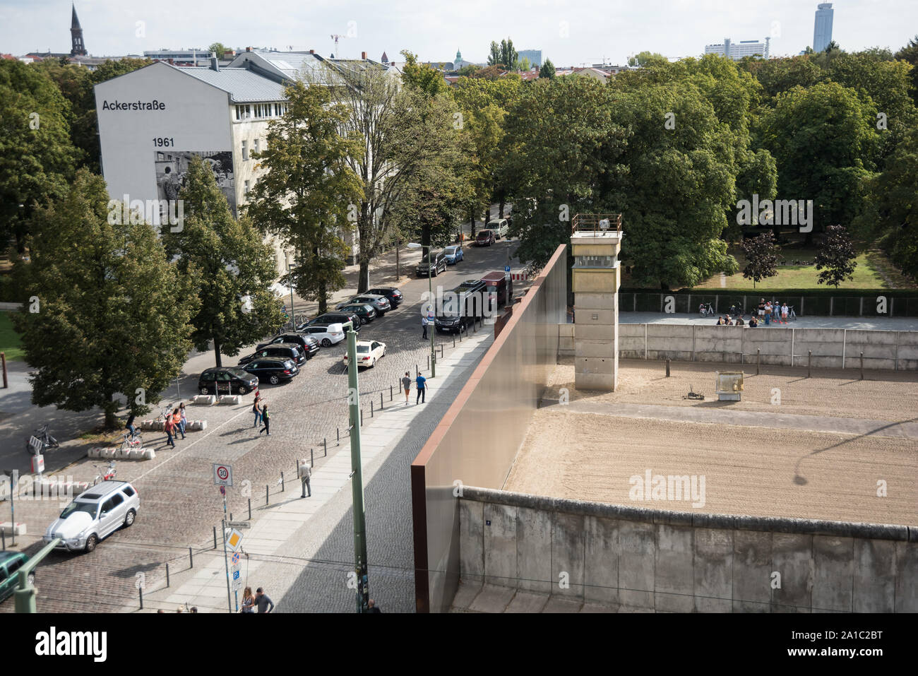 Bernauer Straße, Berlin, Gedenkstätte Berliner Mauer - Berlin, Bernauer Straße, l'ancien mur de Berlin Banque D'Images