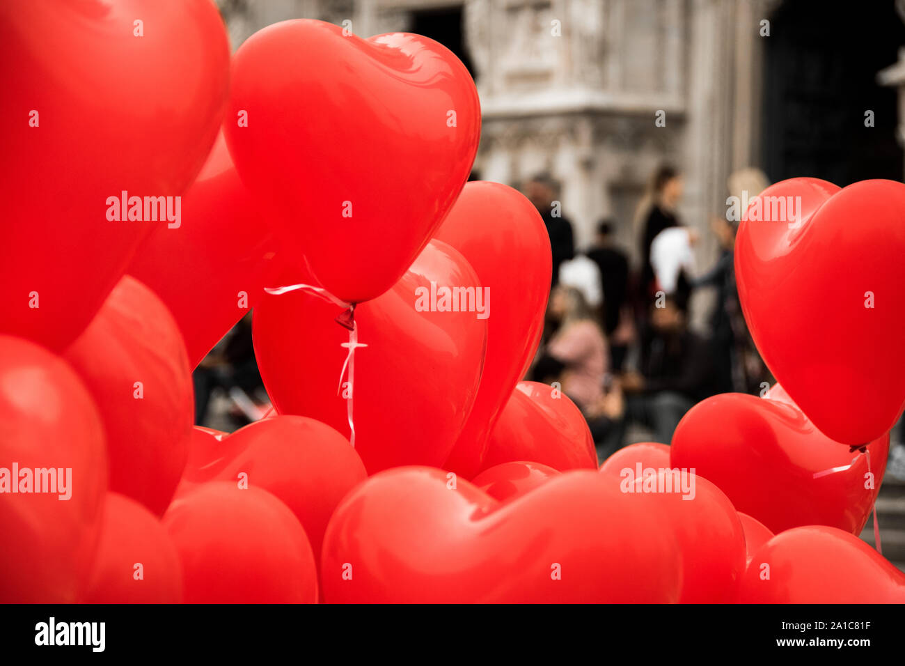 Ballons coeur dans la plaza Banque D'Images