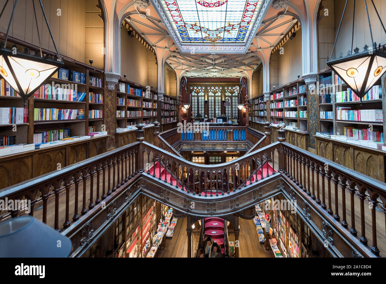 La librairie Livraria Lello célèbre à Porto, Portugal Banque D'Images