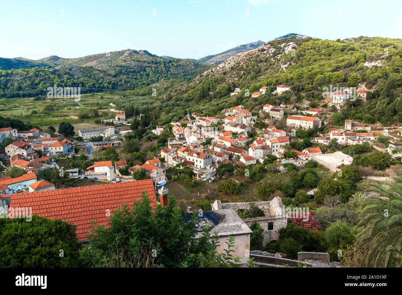 Vieille ville de Lastovo - Croatie. Maisons sur île de Lastovo. Maison de vacances en Croatie. Banque D'Images