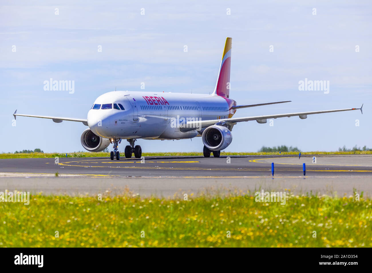 Prague, République tchèque - 07/07/2018 : Atterrissage et arrivées sur l'aéroport de Prague, Vaclav Havel, Iberia Airbus A321 Banque D'Images