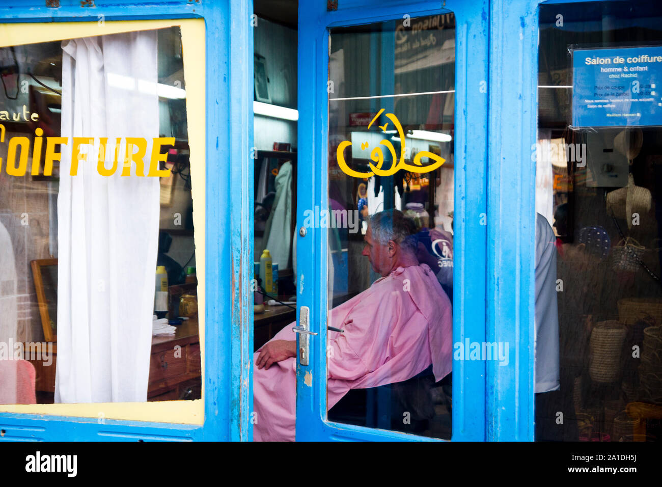Hairdresser Morocco Banque D Image Et Photos Alamy Hairdresser Morocco Banque D Image Et Photos Alamy
