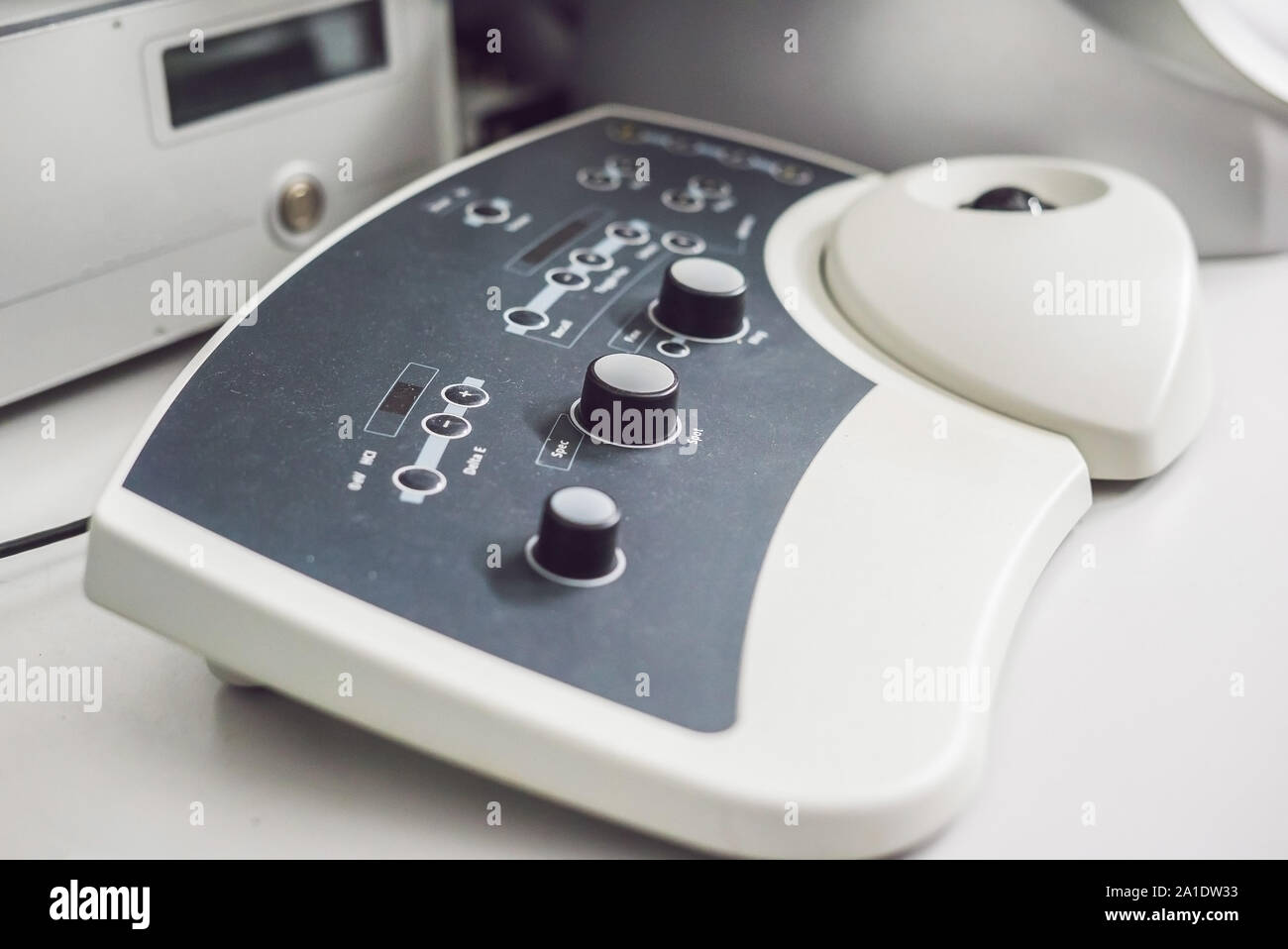 Microscope électronique à transmission dans un laboratoire scientifique. Banque D'Images