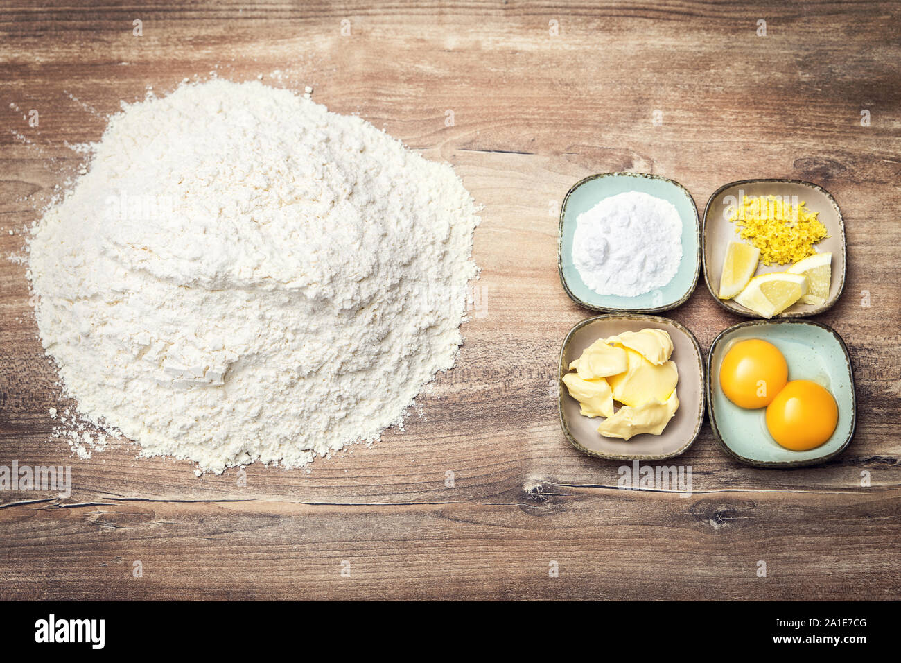 Ingrédients pour les produits de boulangerie frais, pâte à biscuits, ou flatlay Banque D'Images