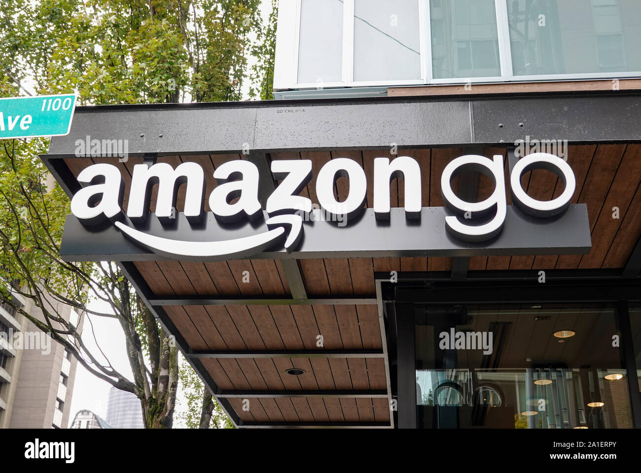 Seattle, WA/USA-9/15/19 : Une boutique Amazon Rendez-vous à Seattle, WA. Amazon Go est un nouveau type d'épicerie il n'y a pas de commander à l'aide de tech shopping Banque D'Images