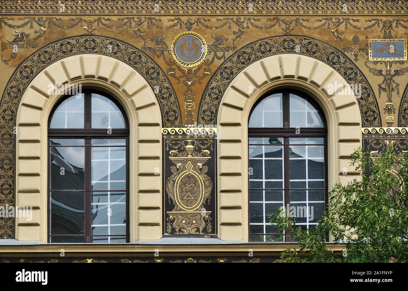 Bâtiment peint en Andrassi Utca, Site du patrimoine mondial de l'UNESCO. Budapest, Hongrie Banque D'Images