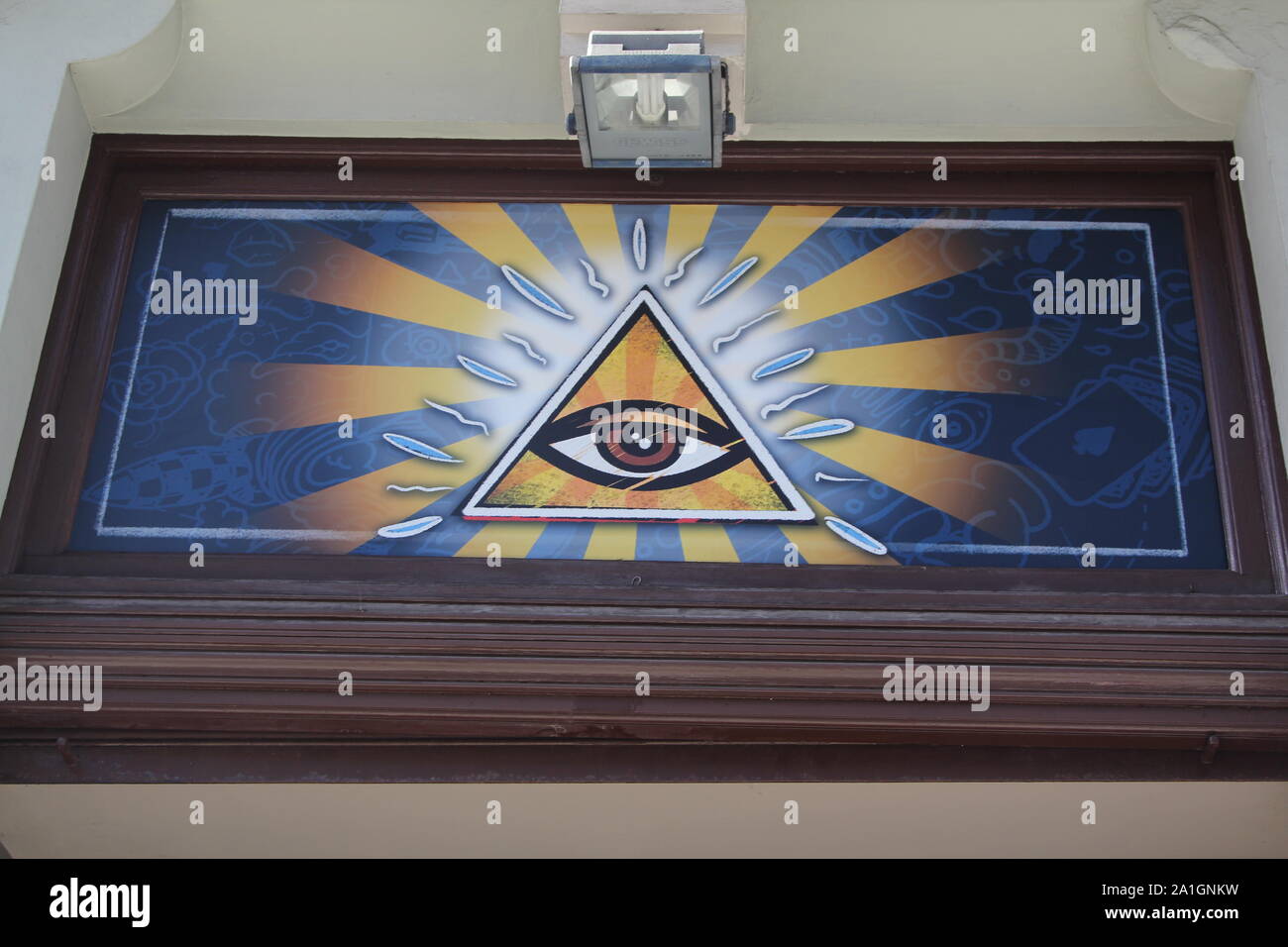 Symbole de l'œil maçonnique, la construction, La Orotava, Côte-Nord, l'île de Tenerife, Canaries, Espagne 2019 Banque D'Images