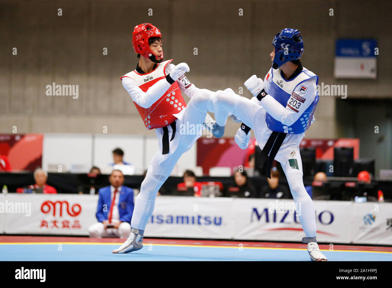 Makuhari Messe, Chiba, Japon. 27 Sep, 2019. Jin Tomura (JPN), le 27 septembre 2019 - READY STEADY : Taekwondo Taekwondo TOKYO - Men's Gyeorugi -58kg au Makuhari Messe, Chiba, Japon. Credit : Naoki Morita/AFLO SPORT/Alamy Live News Banque D'Images