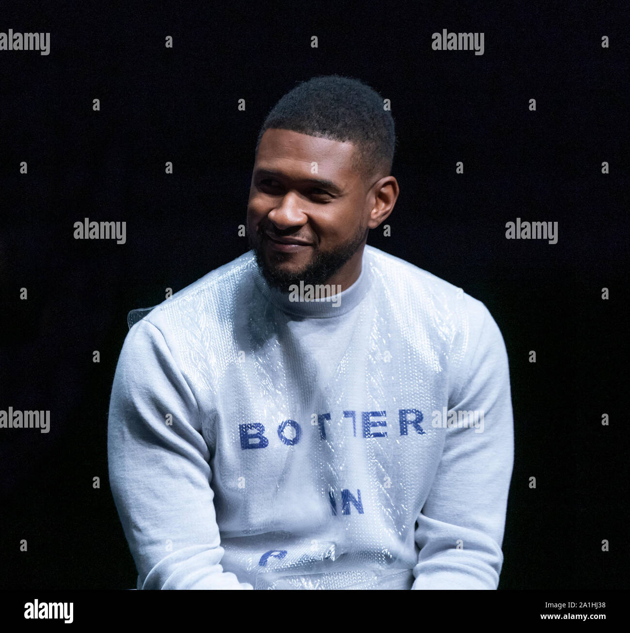 New York, États-Unis. 26 Sep, 2019. Usher assiste à la conférence de presse pour Citoyen du monde, et des plans de campagne et de dévoilement Teneo 2020 têtes à St Ann's Warehouse (photo de Lev Radin/Pacific Press) Credit : Pacific Press Agency/Alamy Live News Banque D'Images