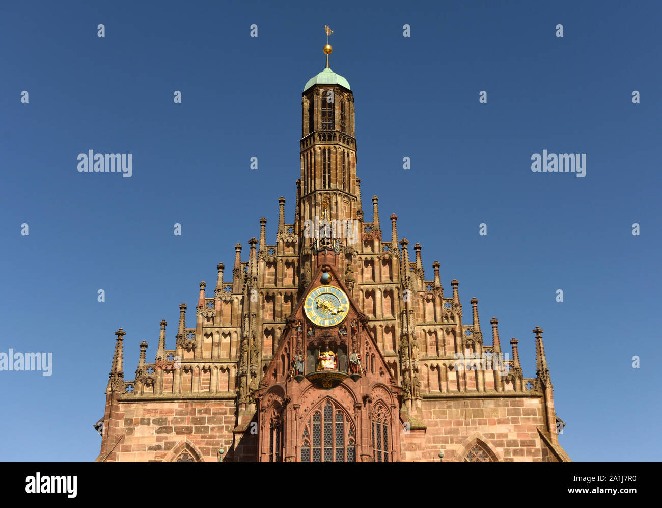 L'église Notre Dame (Frauenkirche) au Nürnberg la Hauptmarkt (place centrale) à Nuremberg, Allemagne. Banque D'Images