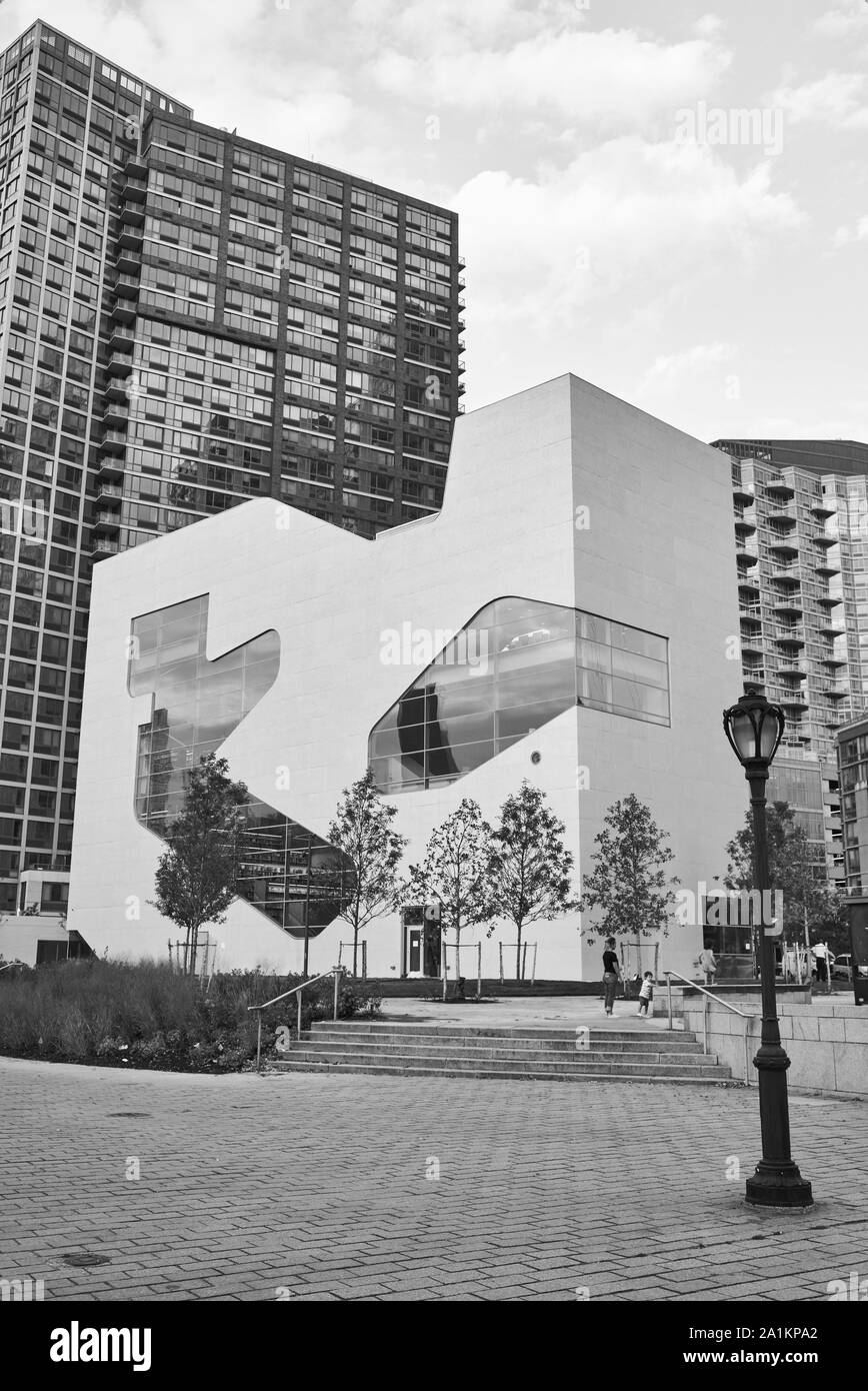 Hunters Point bibliothèque communautaire, conçu par Steven Holl Architects Banque D'Images