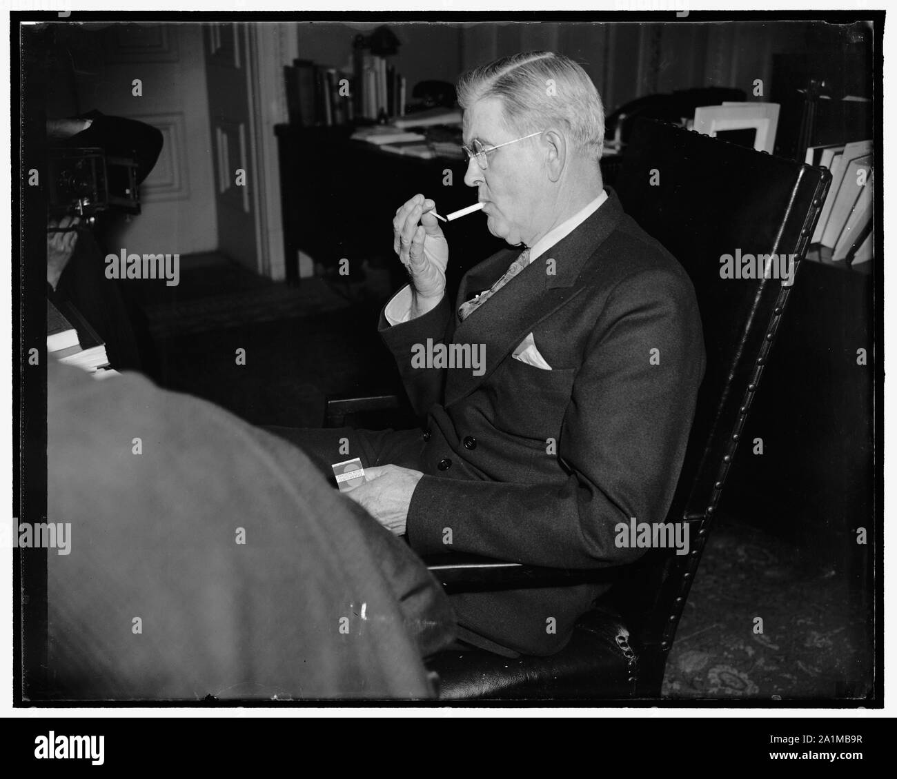 Le sénateur de l'Ohio. Washington, D.C., le 18 mai. Le sénateur Vic Donahey, démocrate de l'Ohio, photographié à la session d'aujourd'hui de l'audience, TVA 5/18/38 Banque D'Images