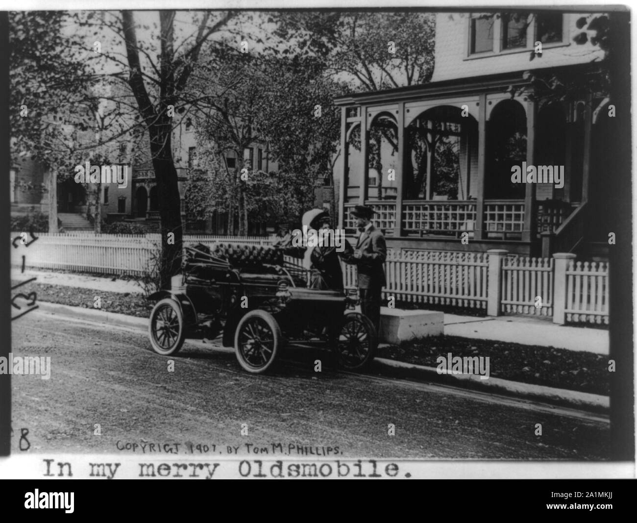 Oldsmobile automobile Banque d'images noir et blanc - Alamy