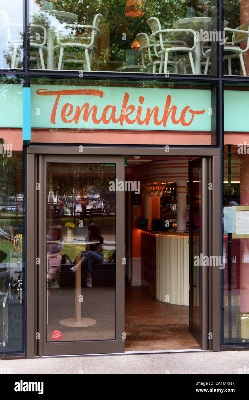 Londres, Royaume-Uni. 16 juillet, 2019. Temakinho restaurant et le logo vu à Potters Field Park, Tower Bridge à Londres. Credit : Petra Figuero SOPA/Images/ZUMA/Alamy Fil Live News Banque D'Images