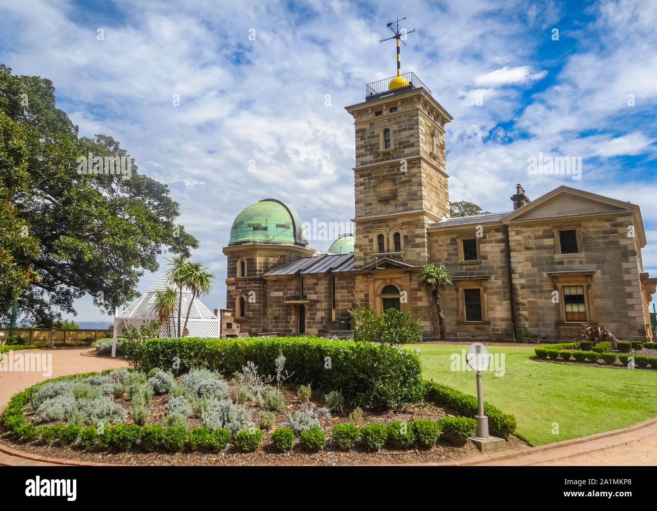 L'Observatoire de Sydney sur l'Observatory Hill dans le centre-ville de Sydney, Australie sur une journée ensoleillée. Banque D'Images