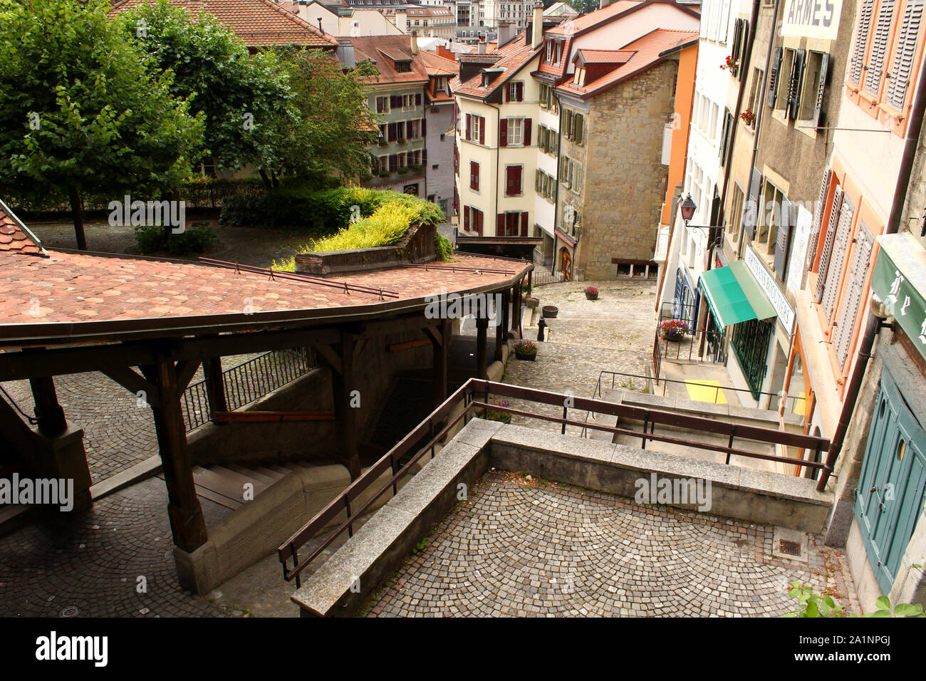 Lausanne, Suisse - le 29 juillet 2019 : les 300 ans du marché (escaliers escaliers du marché) escalier dans l'ancien centre Banque D'Images