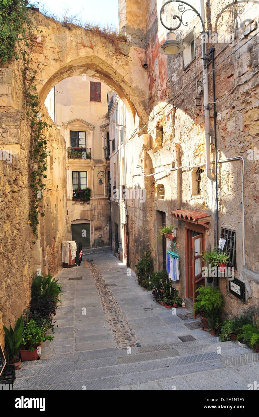 Cagliari, Italie, des rues étroites du centre-ville, Vieille Ville. Banque D'Images