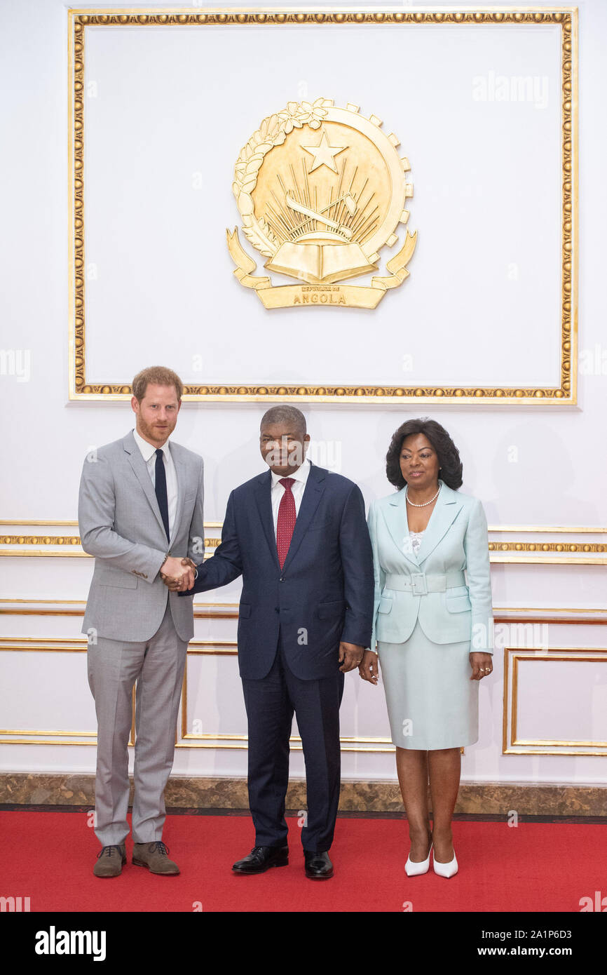 Le duc de Sussex se réunit avec le Président angolais Joao Lourenco et Première Dame Ana Dias Lourenco au palais présidentiel de Luanda, Angola, le sixième jour de la visite royale de l'Afrique. Banque D'Images