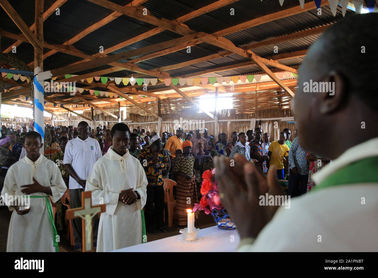 Servant De Messe Banque D Image Et Photos Alamy