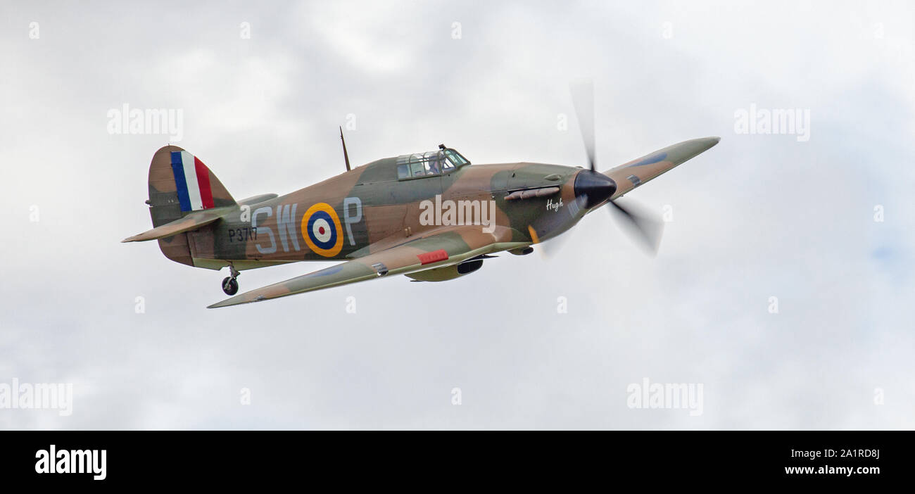 Hawker Hurricane Mk1 P3717 Complet deux pièces en charmeuase SW-P en vol Banque D'Images