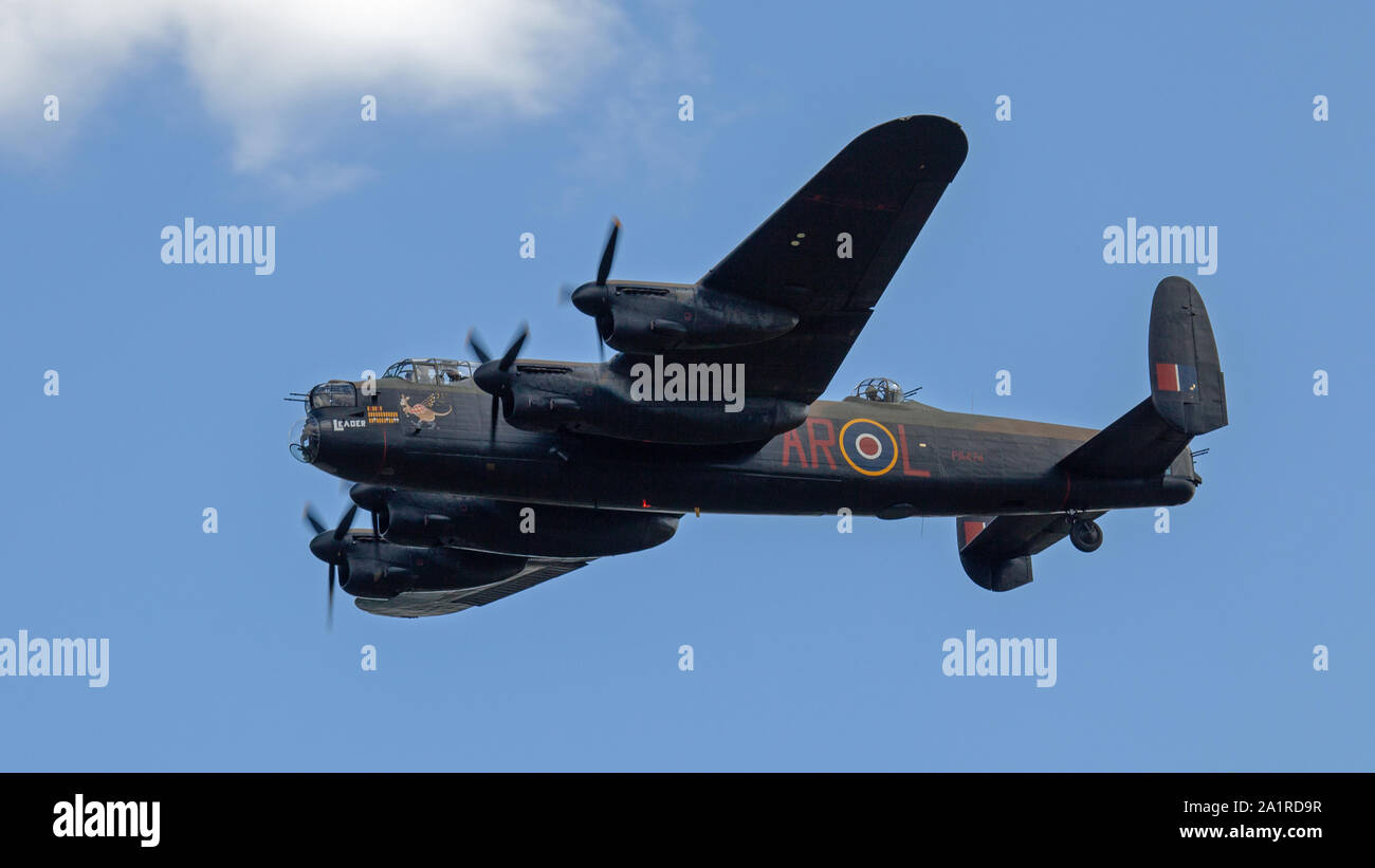 Battle of Britain Memorial Flight Avro Lancaster PA474 en vol Banque D'Images