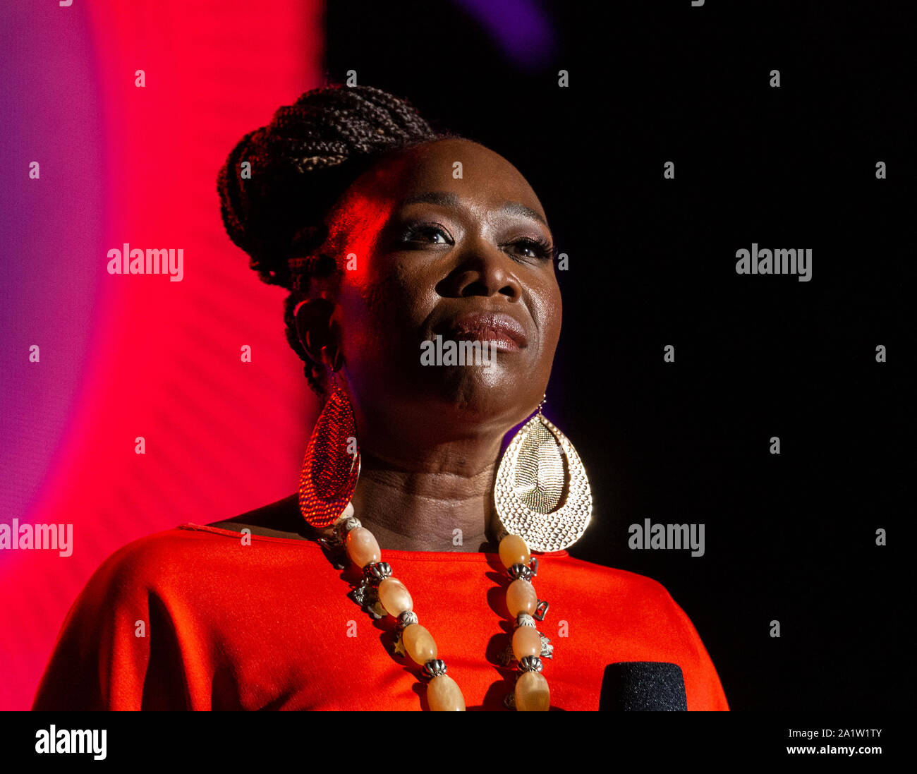 New York, USA. 28 Sep, 2019. Joy Reid parle sur scène lors du Festival Citoyen du monde 2019 au parc Central (photo de Lev Radin/Pacific Press) Credit : Pacific Press Agency/Alamy Live News Banque D'Images New York, USA. 28 Sep, 2019. Joy Reid parle sur scène lors du Festival Citoyen du monde 2019 au parc Central (photo de Lev Radin/Pacific Press) Credit : Pacific Press Agency/Alamy Live News Banque D'Images