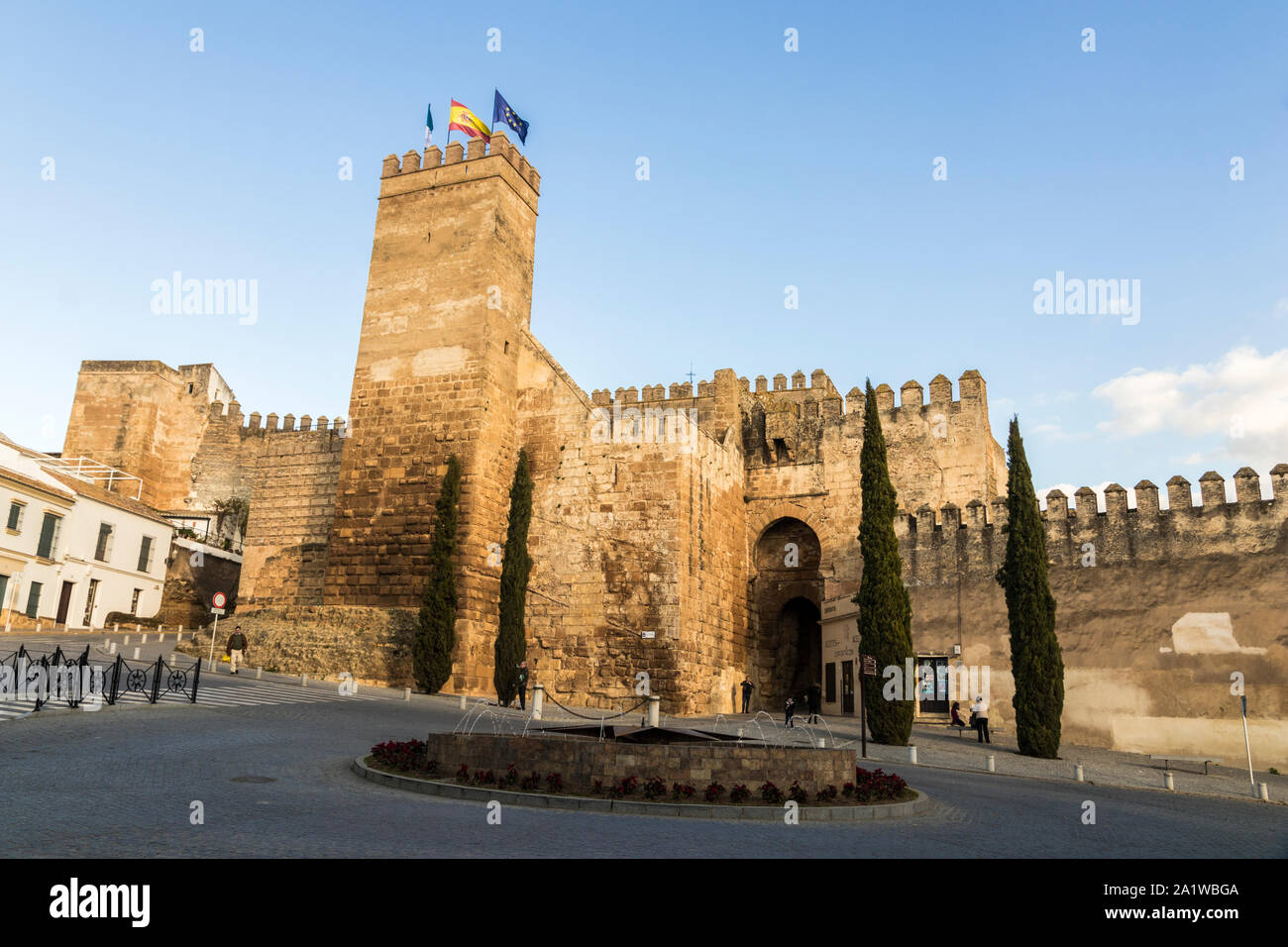 Carmona, Espagne. La Puerta de Sevilla (Séville), l'une des entrées monumentales de la ville fortifiée de Carmona en Andalousie Banque D'Images