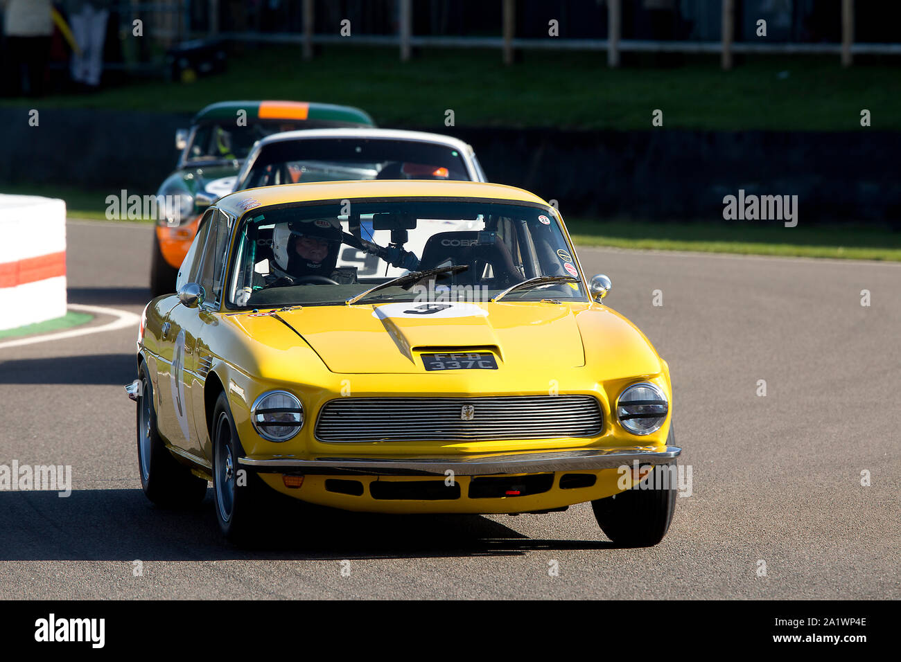 L'Iso Rivolta GT 1964 conduit par Richard Evans dans le Fordwater Trophy course sur le Goodwood Revival 14 Sept 2019 à Chichester, Angleterre. Copyright Mi Banque D'Images