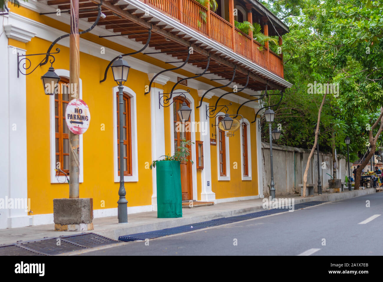 Ville Blanche, Pondichéry/Inde- 3 septembre 2019 : Palais de Mahe hotel dans le quartier français de Pondichéry Banque D'Images