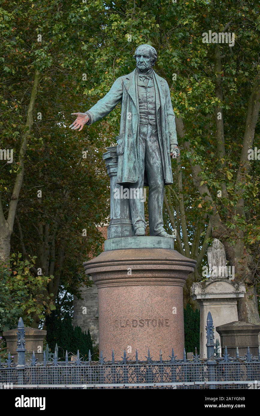 Statue de William Gladstone bromley ni par l'arc Banque D'Images