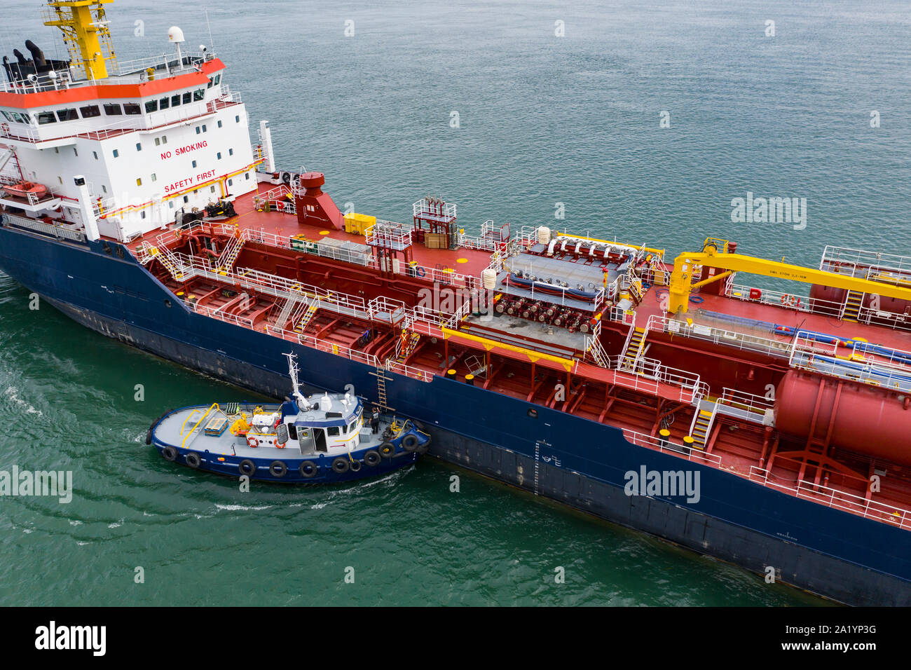 Transporteur de produits chimiques et pétrolières ancré au port de Montréal dans le fleuve Saint-Laurent. Banque D'Images