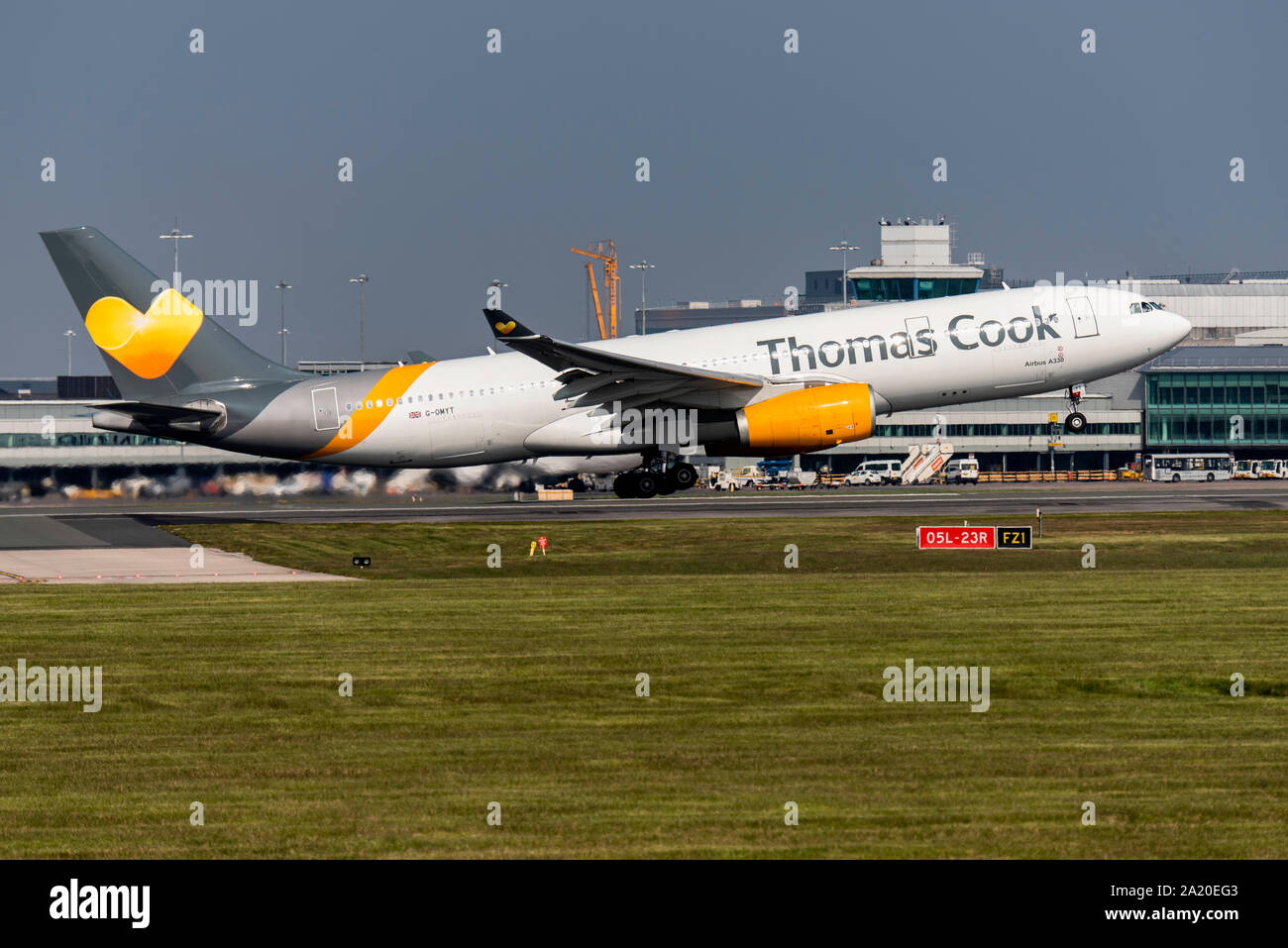 L'aéroport de Manchester 17-04-19 Thomas Cook Banque D'Images