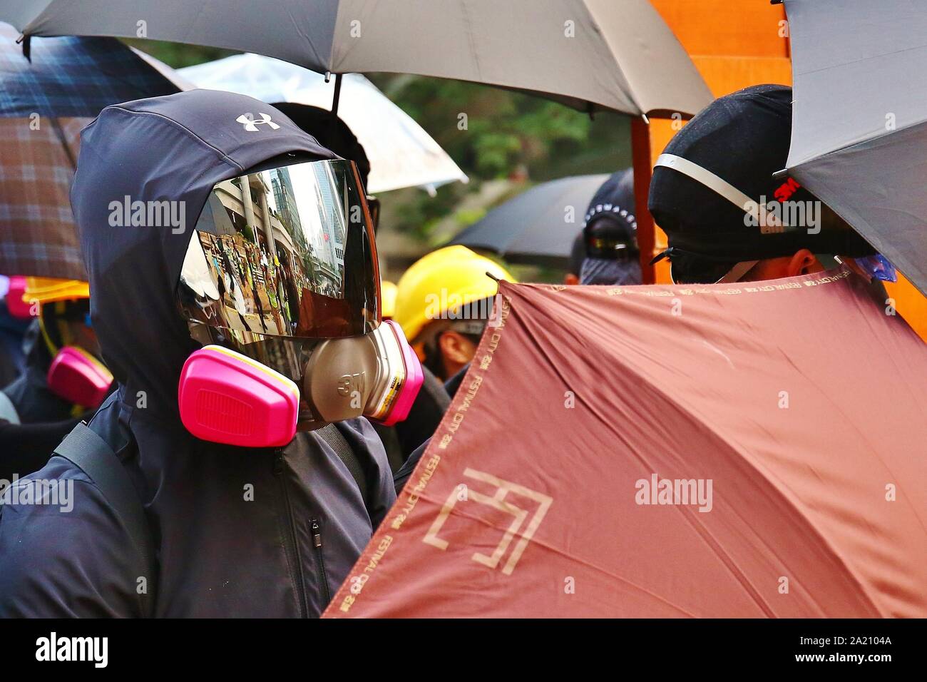 Hong Kong, Chine. Sep 29, 2019. Des dizaines de milliers de manifestants anti-non autorisé à un totalitarisme que mars se transforme en émeutes entre Hong Kong police et manifestants. Gonzales : Crédit Photo/Alamy Live News Banque D'Images