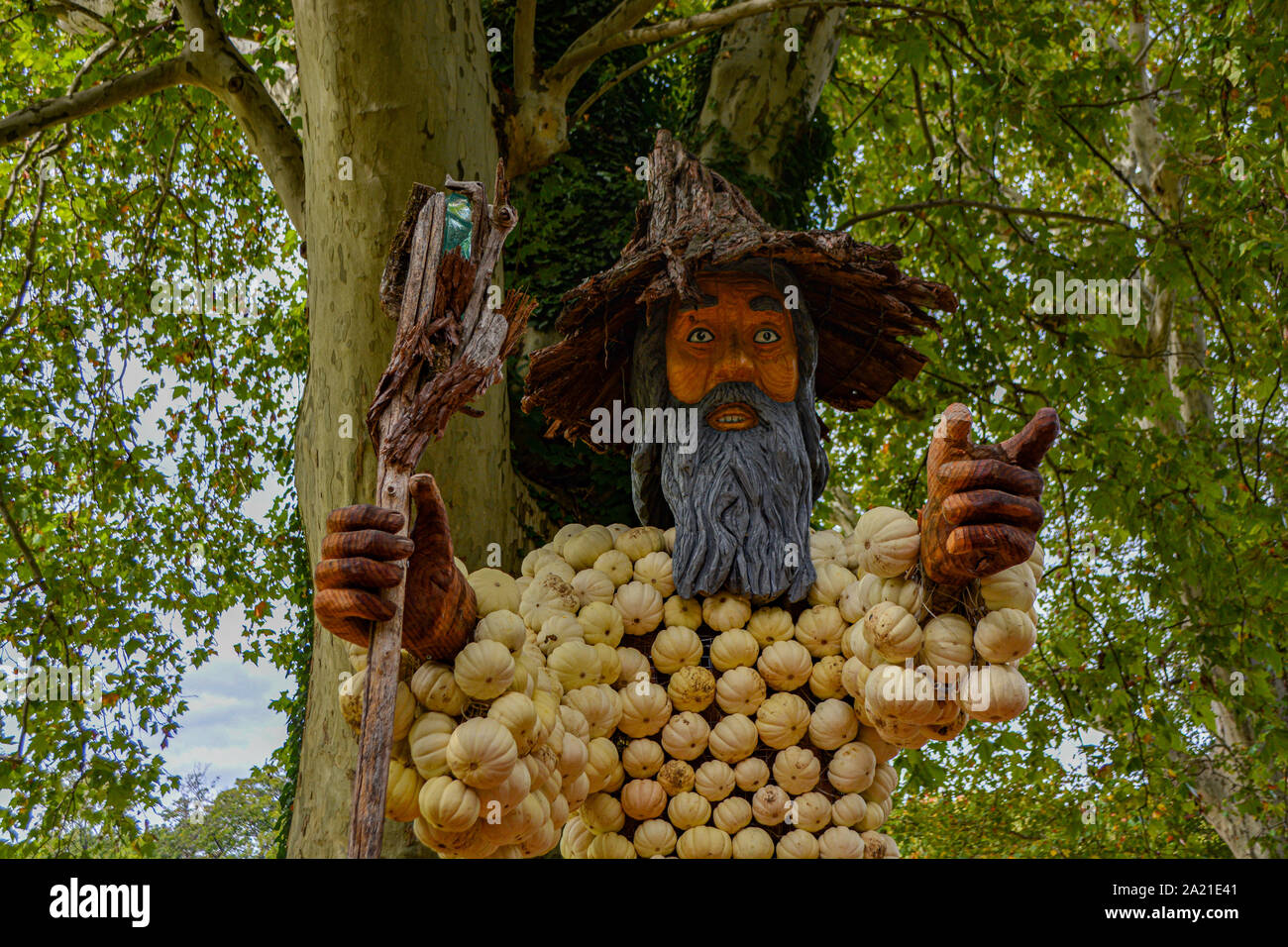 Gandalf l'assistant fait de citrouilles à l'exposition de citrouilles à Ludwigsburg Banque D'Images