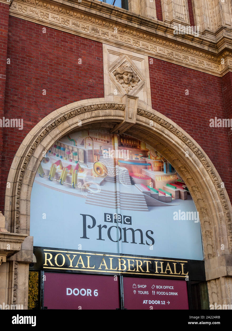 BBC Proms, Royal Albert Hall, Londres, détail de la porte Banque D'Images