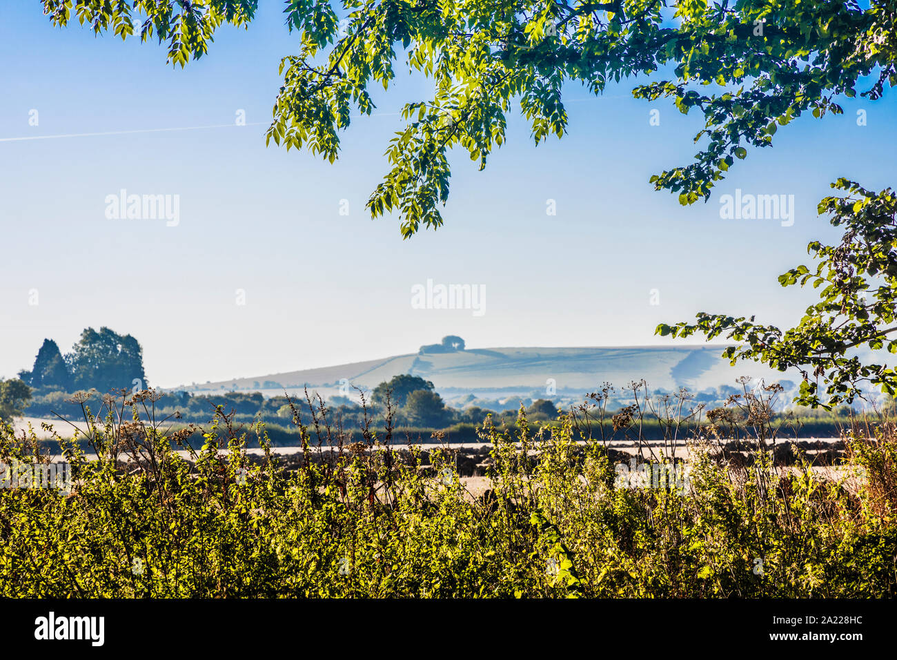 La vue en direction de Liddington Hill, près de Swindon, Wiltshire sur un matin d'automne. Banque D'Images