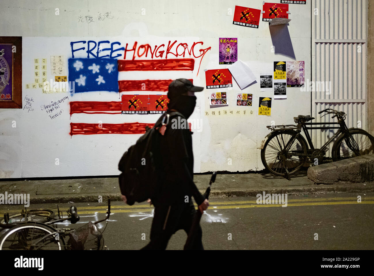 Hong Kong. 29 Septembre, 2019. Illégal par des milliers de militants pro-démocratie de Causeway Bay à bureaux du gouvernement à l'amirauté. La police a tenté de mettre fin mars à commencer avec des gaz lacrymogènes et tiré des échauffourées. Mars a marqué le 5e anniversaire du début de l'égide du Mouvement. Banque D'Images