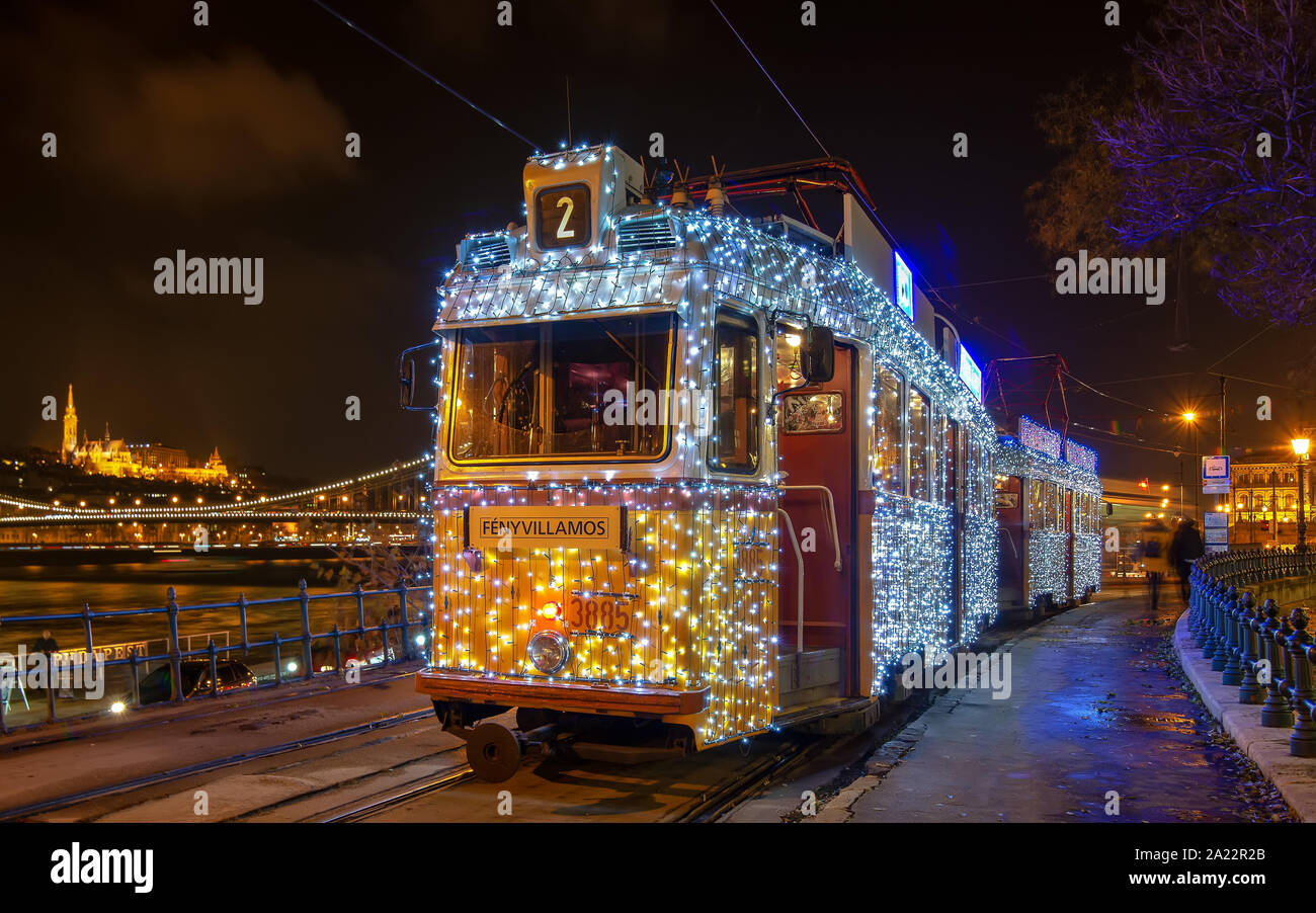 Tramway léger à Budapest. Ok Computer. L'hiver. Transport public Banque D'Images