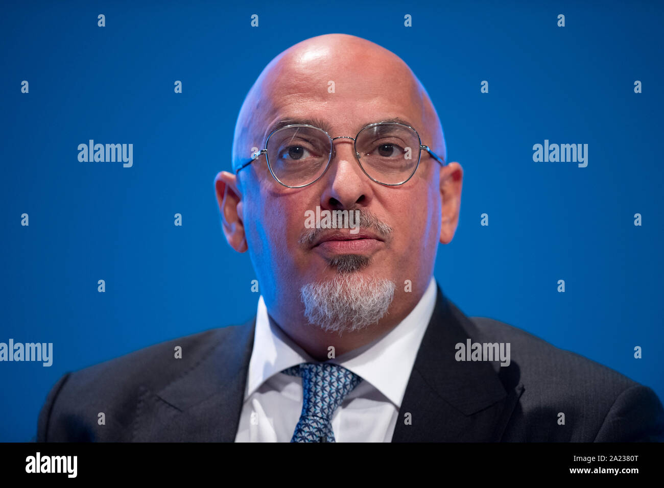 Manchester, UK. Sep 30, 2019. Nadhim Zahawi, Sous-secrétaire parlementaire d'État (ministre du Commerce et de l'industrie) et député de Stratford-on-Avon, prend la parole à la deuxième journée du congrès du parti conservateur à Manchester. Credit : Russell Hart/Alamy Live News Banque D'Images